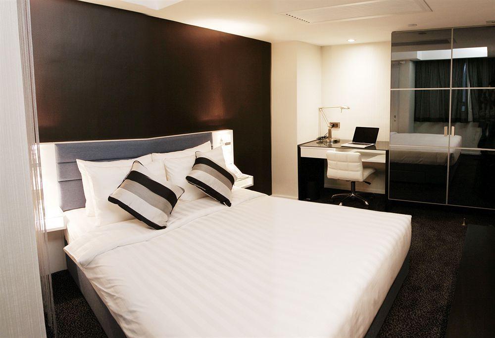 Hotel The Figo 4*